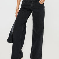 Ellanor Low Rise Straight Leg Jean Washed Black