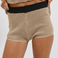 Melody Short Sand