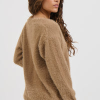 Dionne Cardi Latte