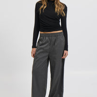 Jelani Long Sleeve Black