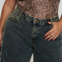 Ziggie Low Rise Baggy Jeans Antique Wash Curve