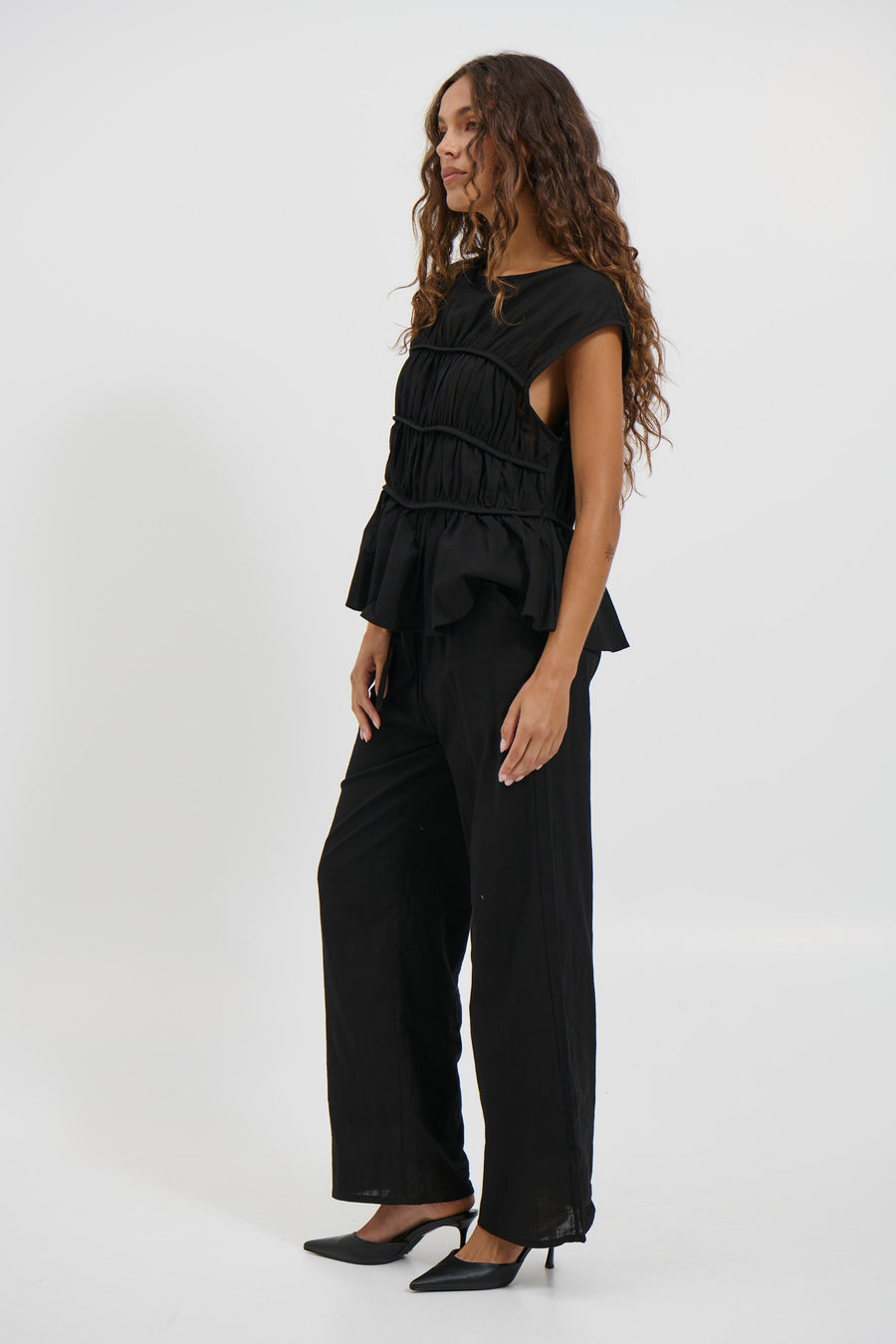 Cara Set Black