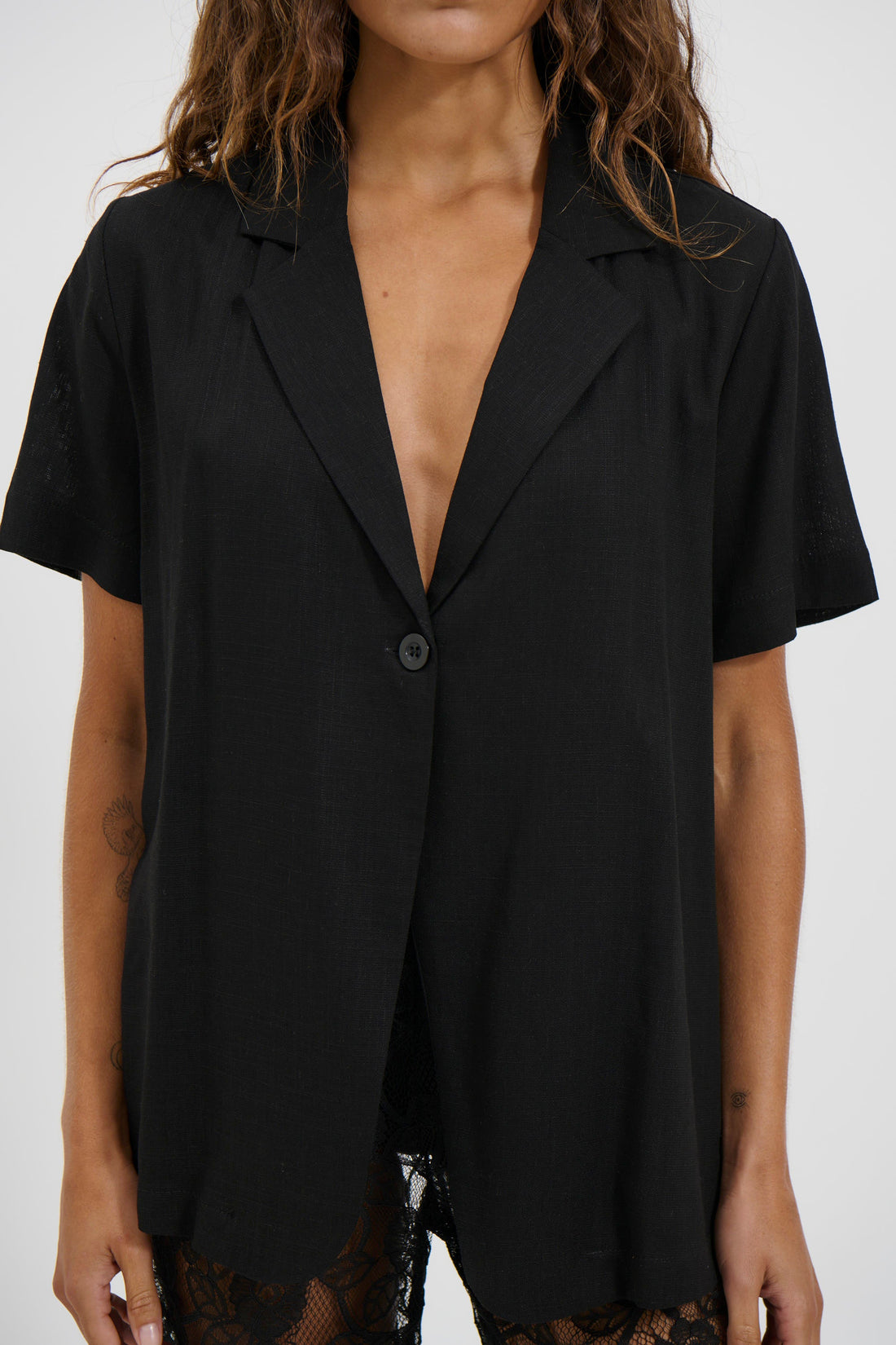 Karla Short Sleeve Shirt Black