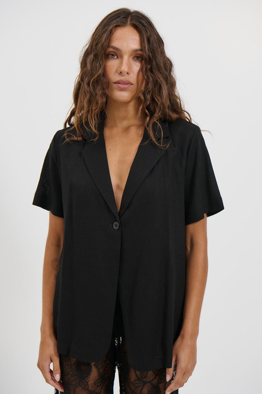 Karla Short Sleeve Shirt Black