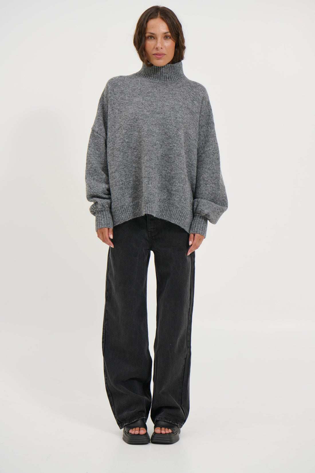 Pamela Knit Dark Grey