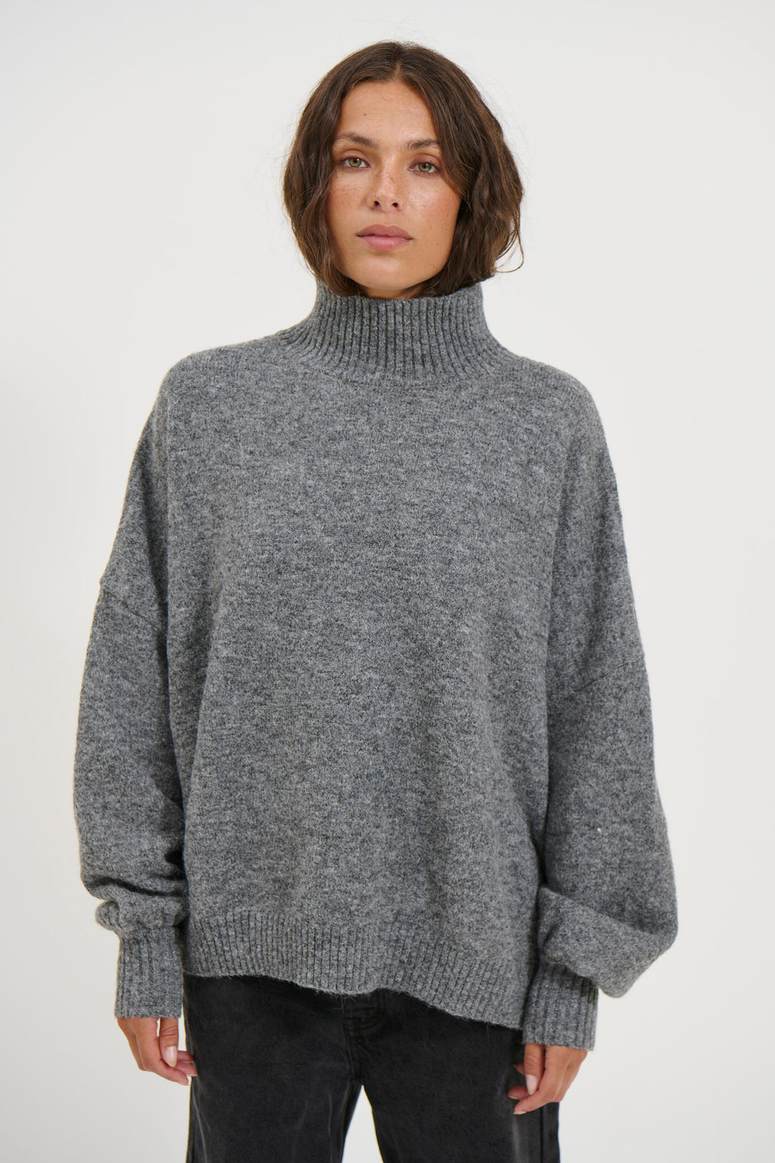 Pamela Knit Dark Grey