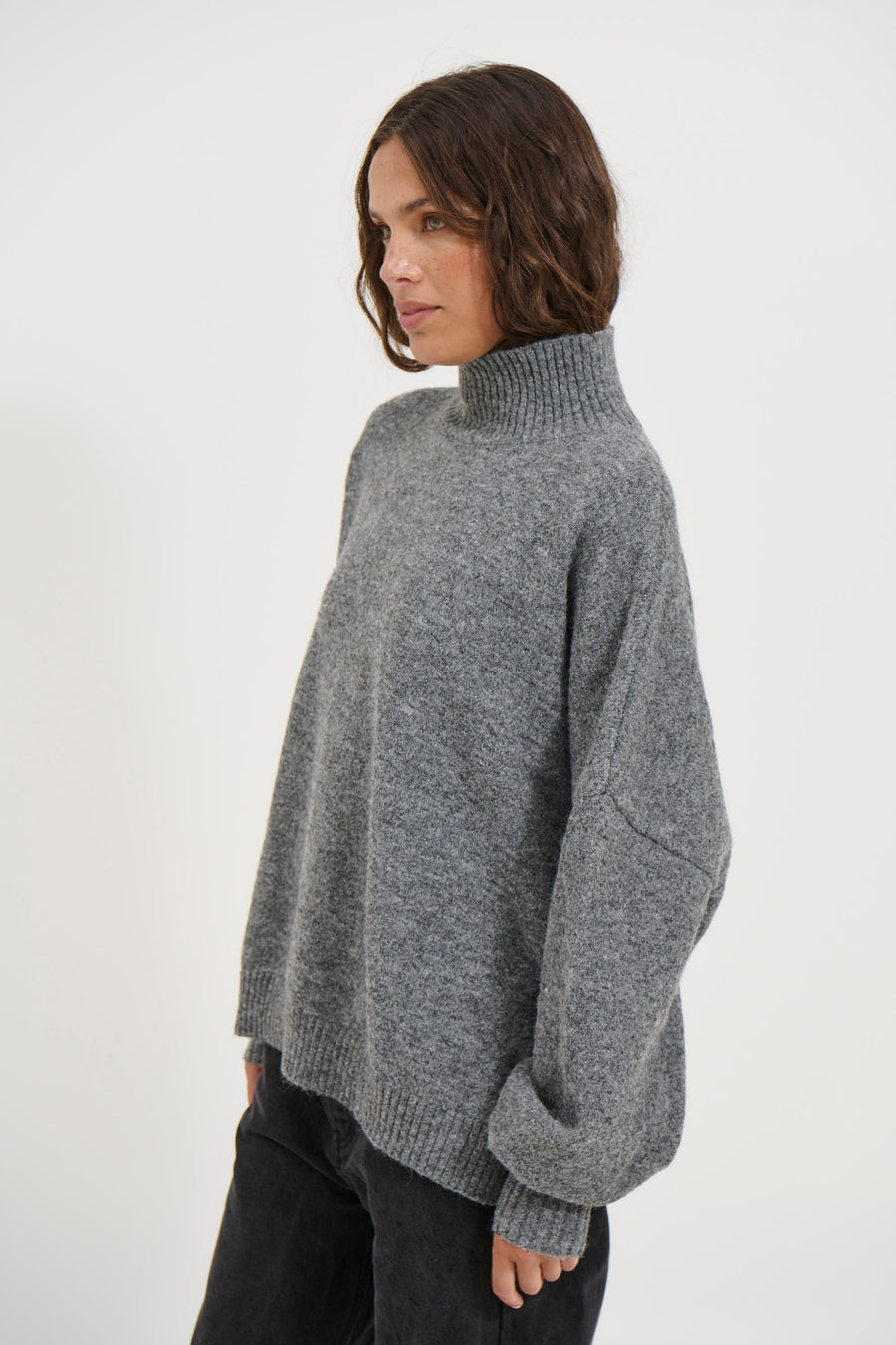 Pamela Knit Dark Grey