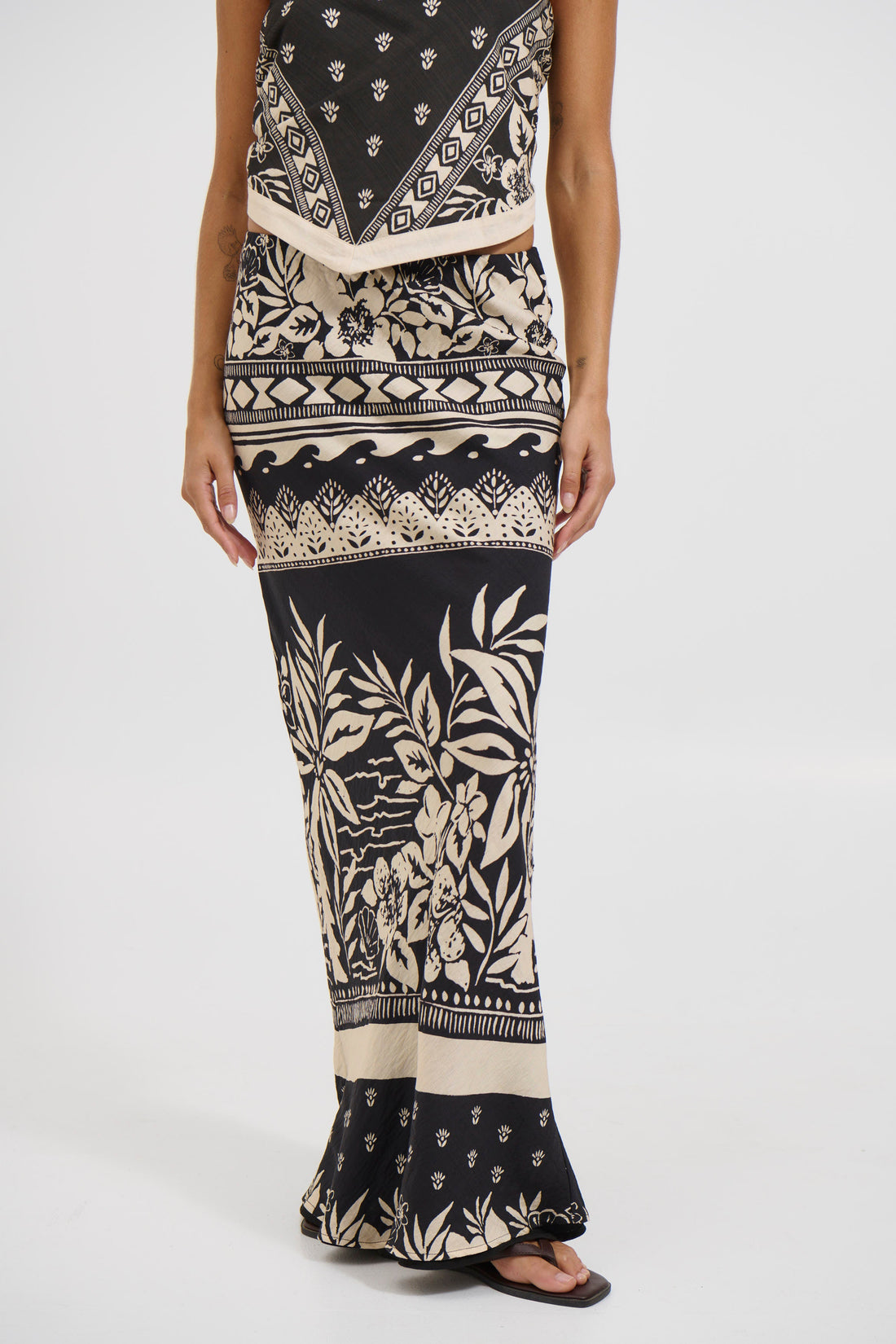 Miranto Maxi Skirt Milosa Black
