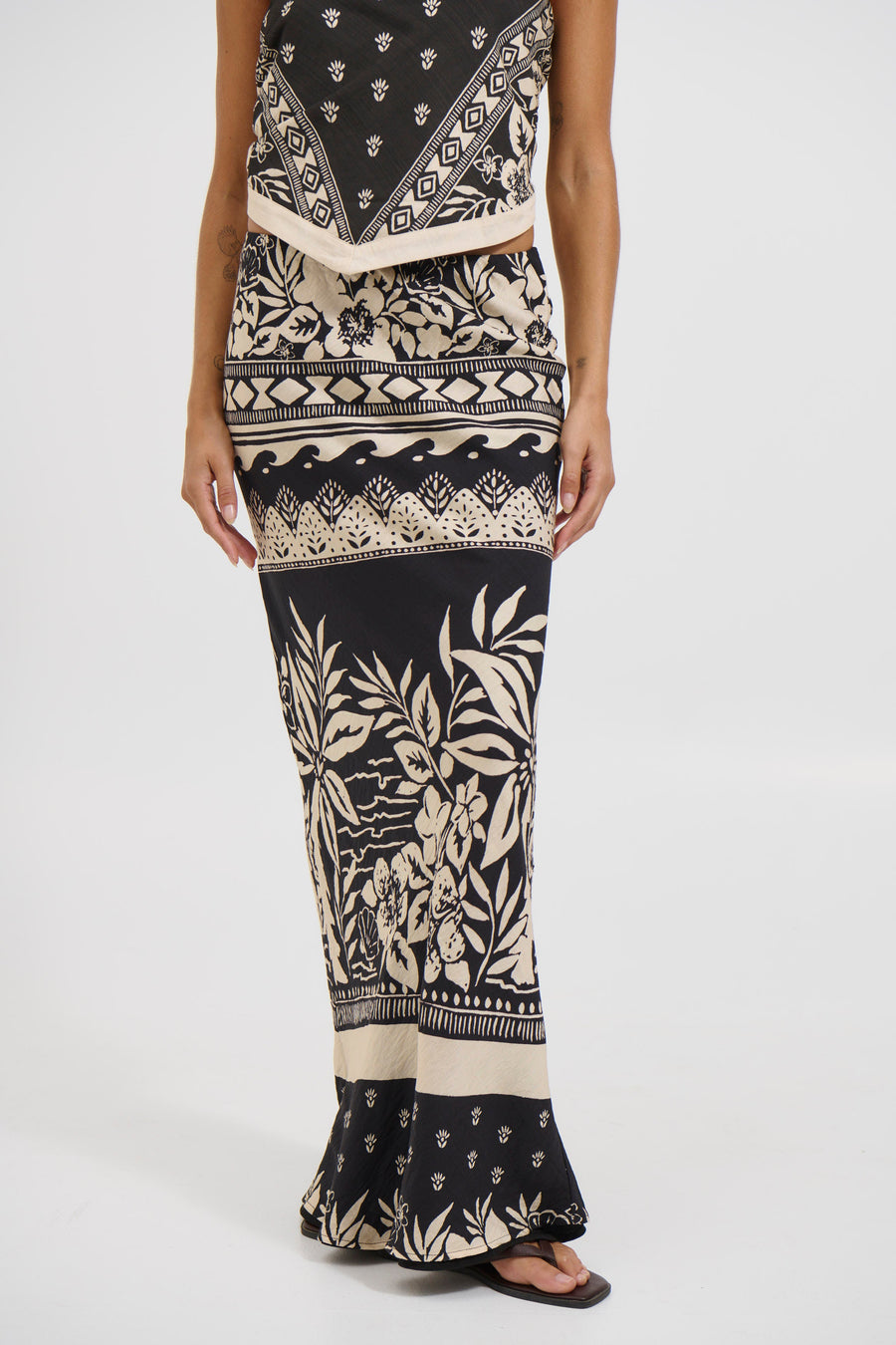 Miranto Maxi Skirt Milosa Black