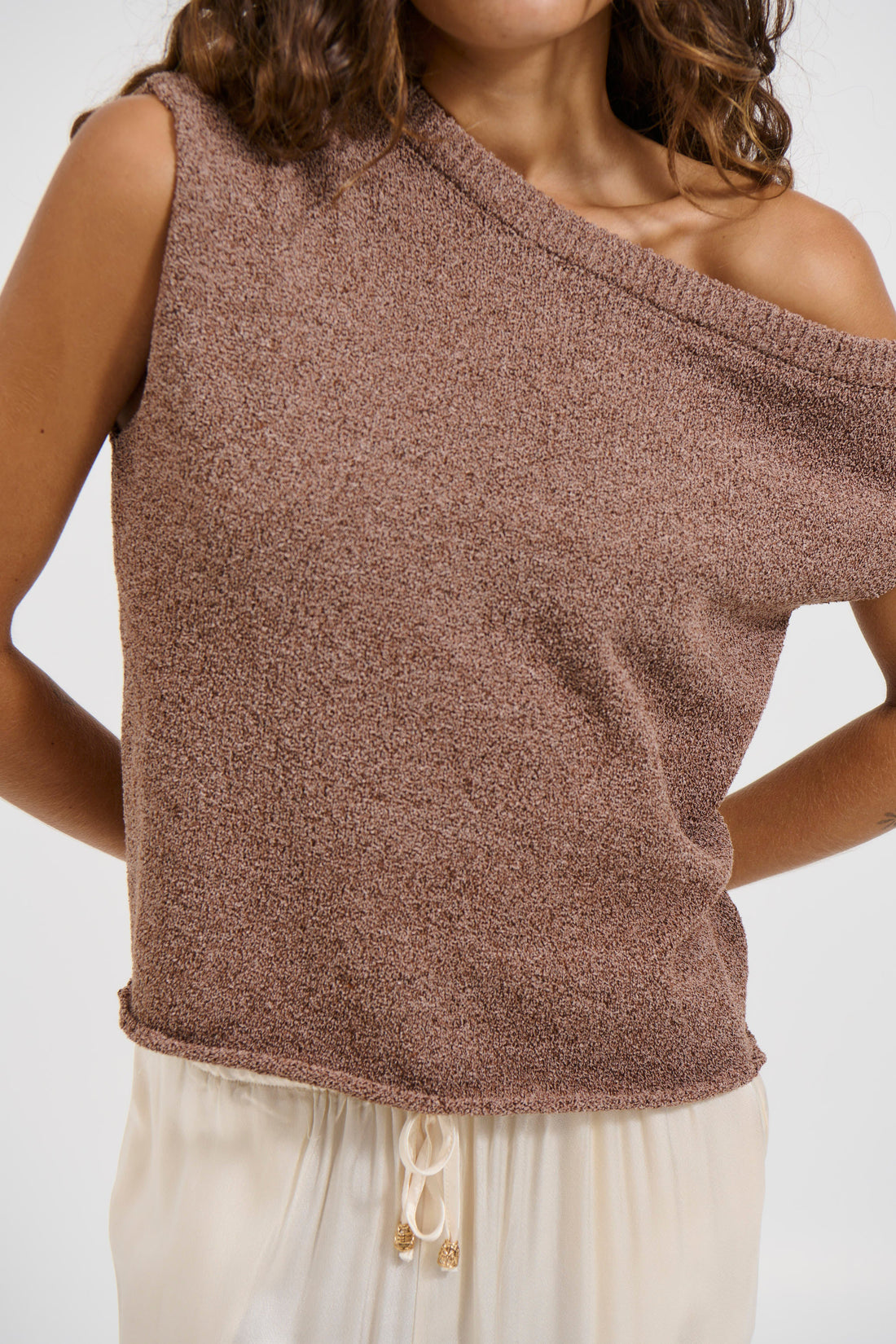 Kaisha Crop Knit Hazelnut