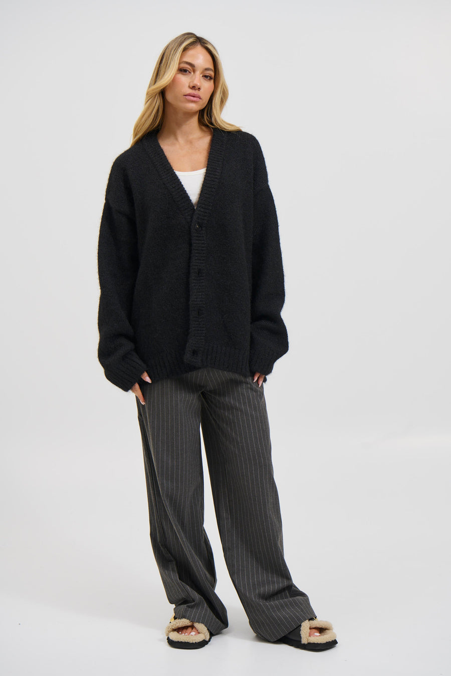Unisex Knitted Oversize Cardigan Black