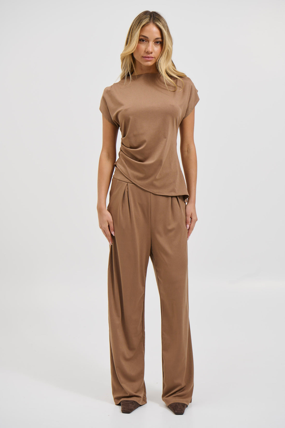 Kaia Set Latte