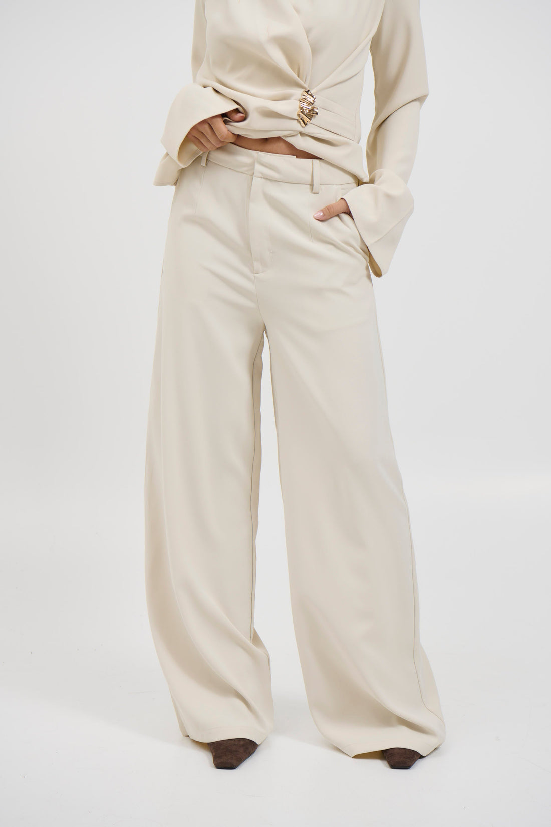 Sharna Pant Ivory