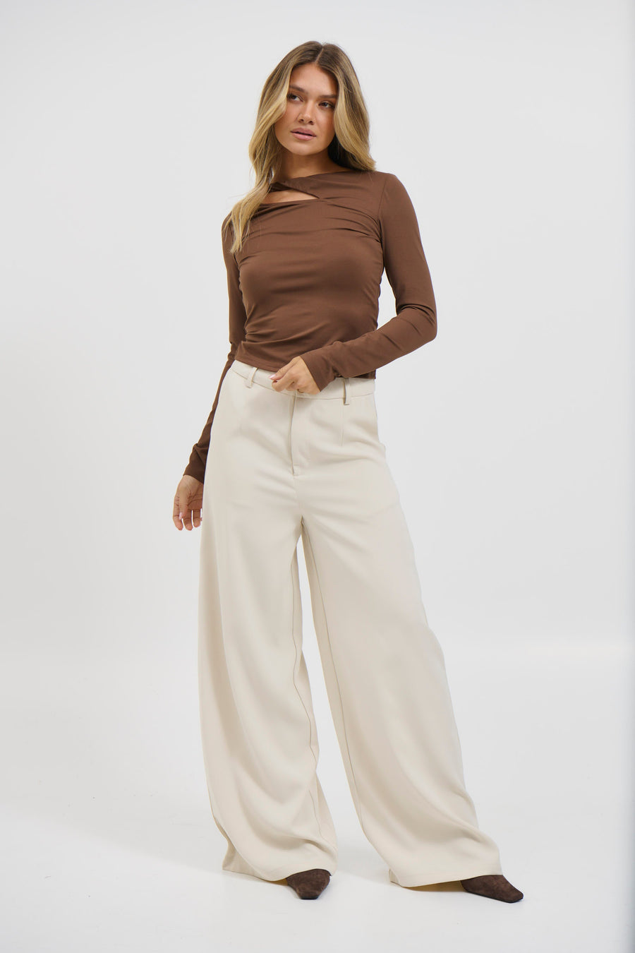 Ollie Long Sleeve Chocolate