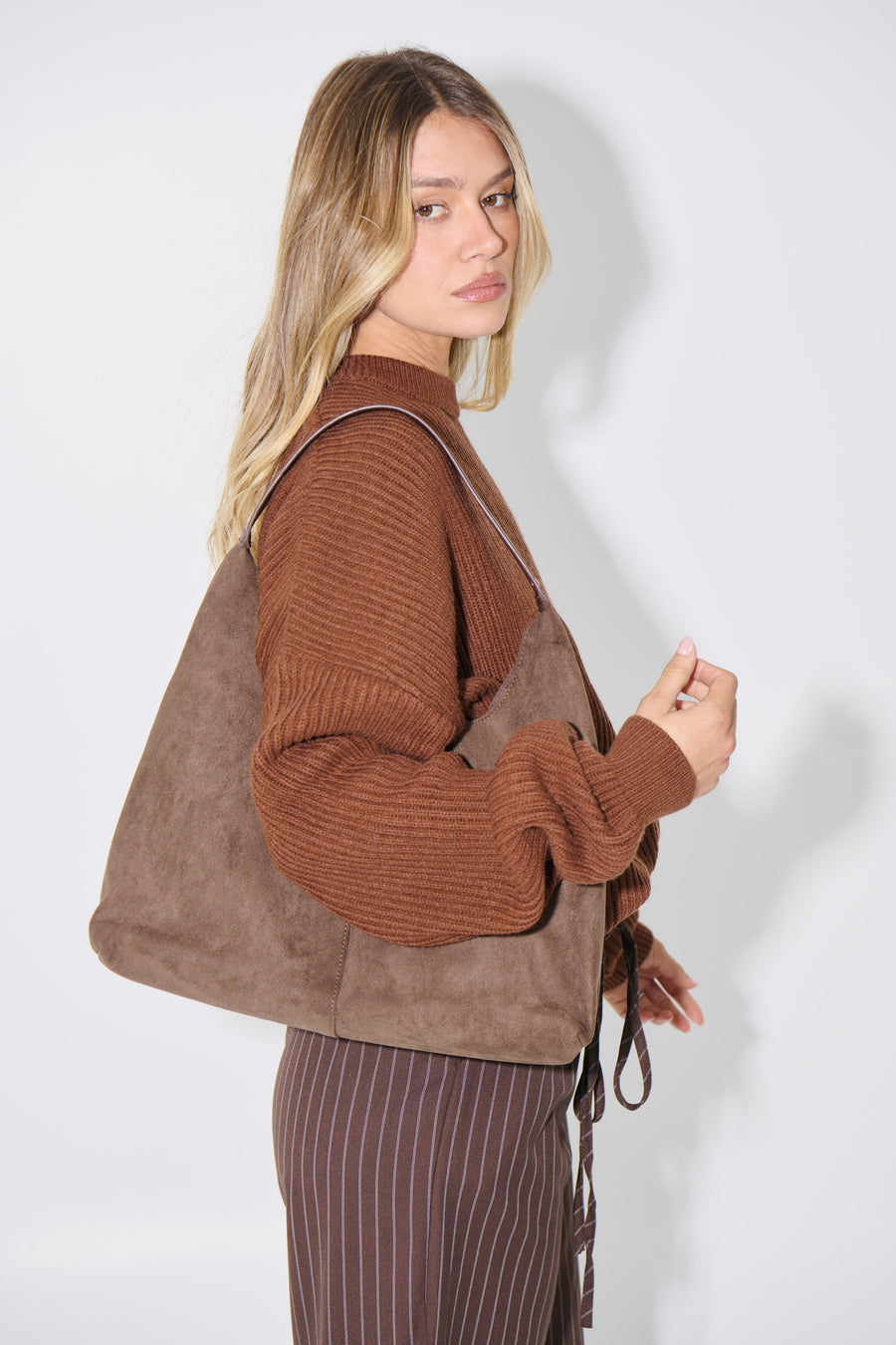 Unisex Drop Sleeve Heavy Knit Choc