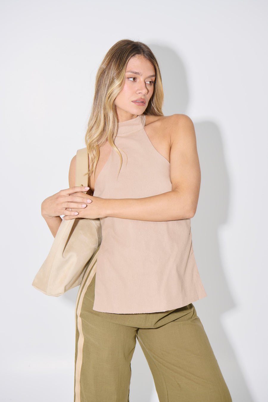 Dusky Top Sand