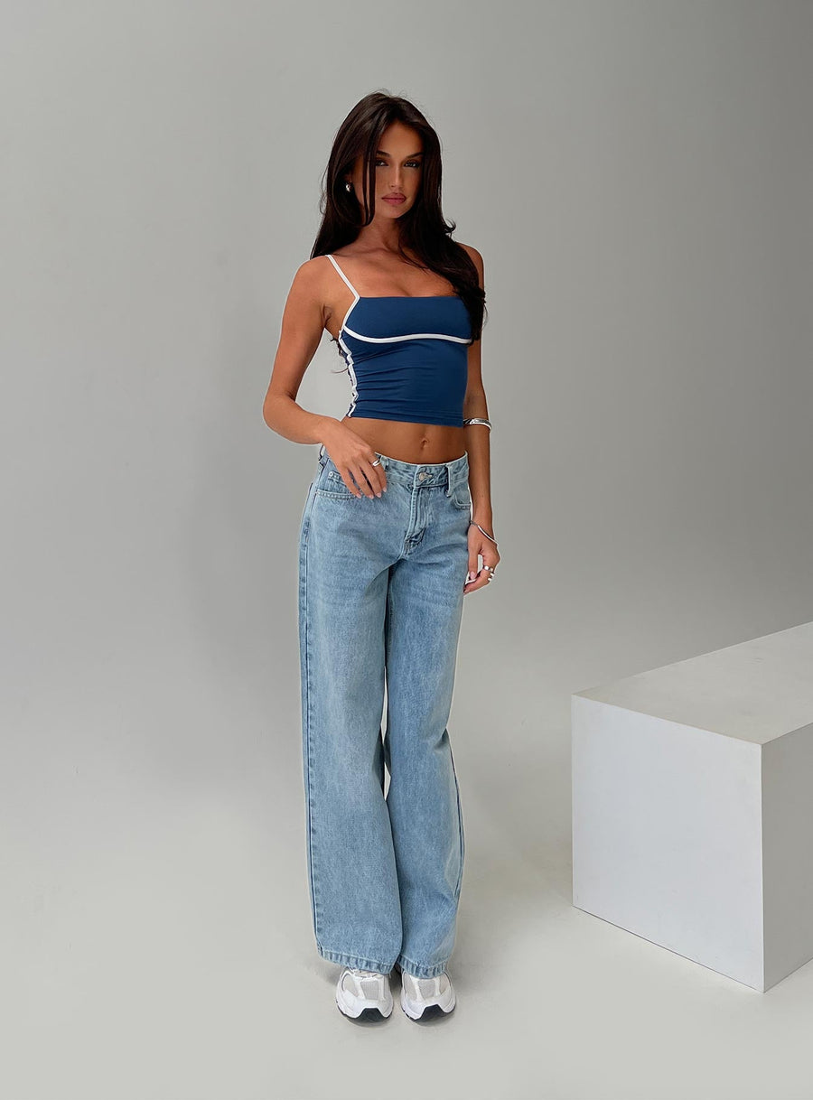 Serenitia Mid Rise Straight Leg Jeans Light Wash