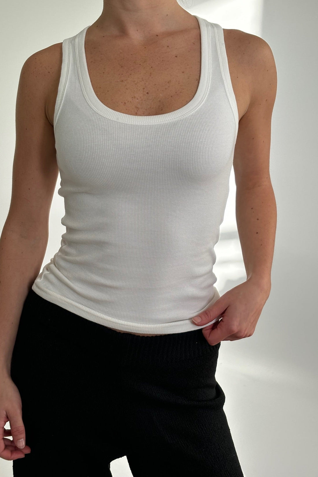 Bobby Tank White