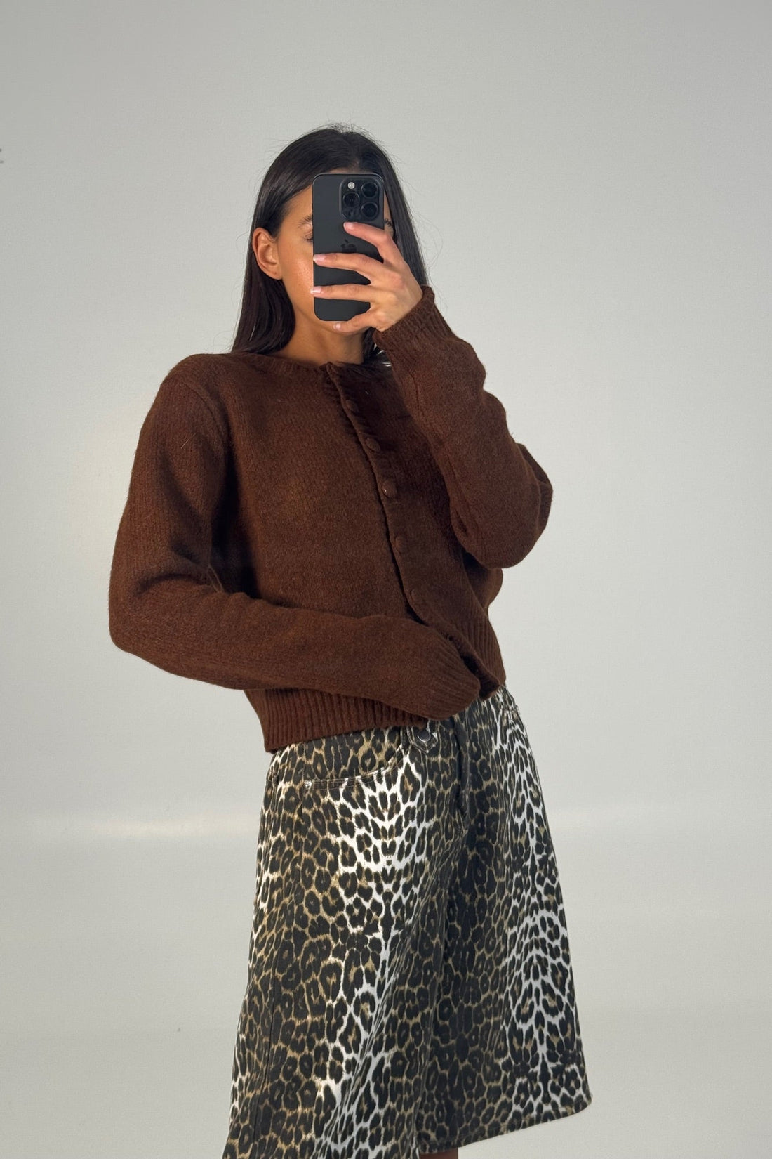 Lune Cardi Chocolate