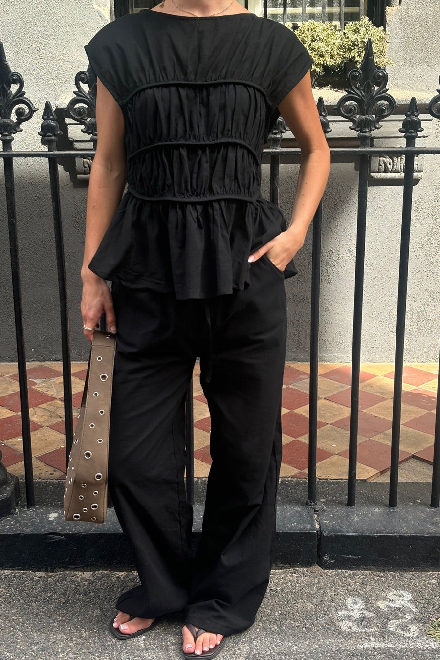 Cara Set Black